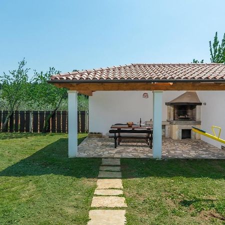 Spacious Four-Bedroom Villa Marija Klostar Экстерьер фото