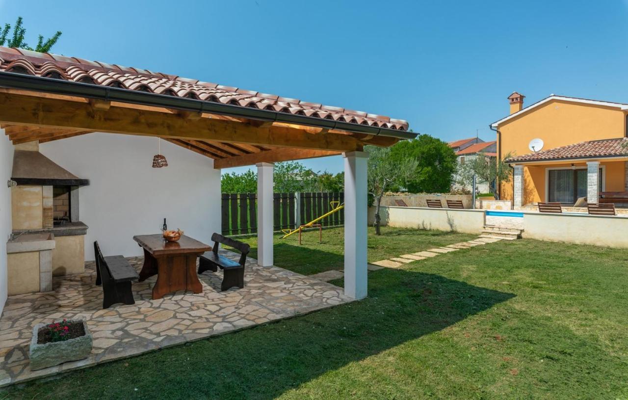 Spacious Four-Bedroom Villa Marija Klostar Экстерьер фото